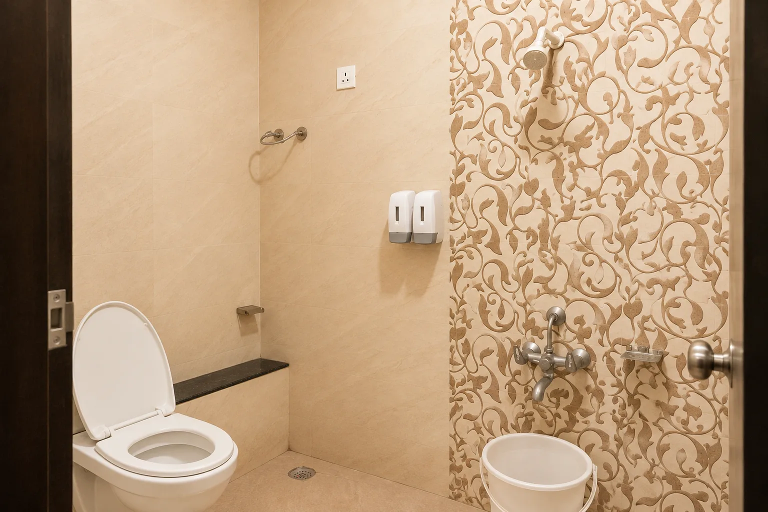 Deluxe room photo 3